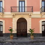 Archimedes Suites